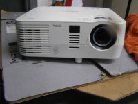 nec ve282 2800 lumen 1080p hdmi multimedia projector