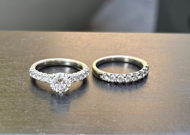 Engagement ring and band in Jewellery & Watches in Kitchener / Waterloo