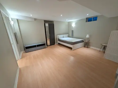 Male Only | Students & Working Professionals Welcome Clean and comfortable room available immediatel...