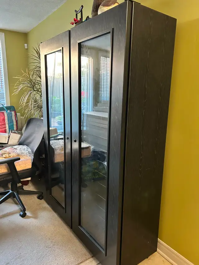 Vinotemp Commercial Wine Cabinet – Approx. 400 Bottle Capacity
