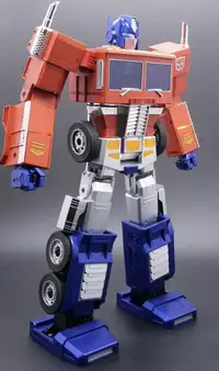 Robosen Transformer Optimus Prime Auto Convert New Box Sealed
