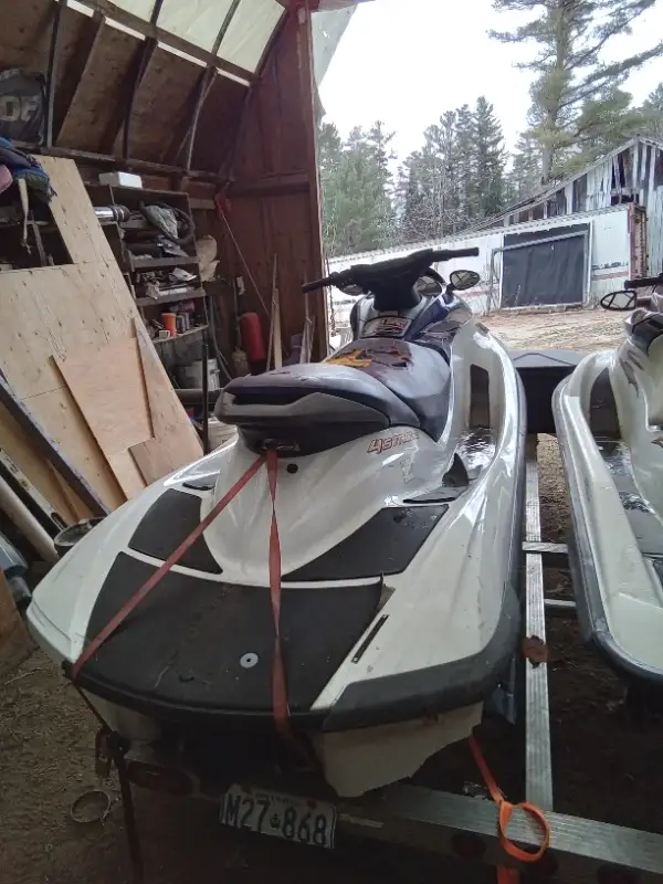 yamaha waverunner in Personal Watercraft in Muskoka - Image 4
