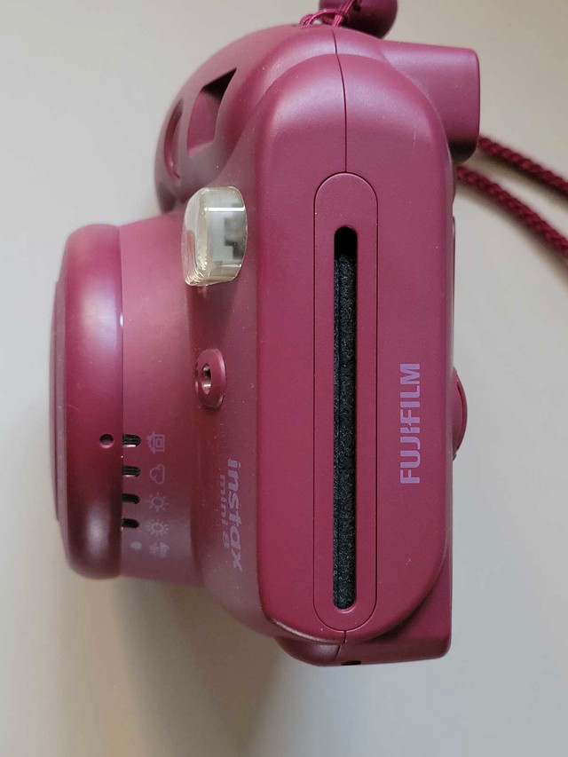 Fujifilm Instax Mini 8 Instant Camera  - Burgundy  in Cameras & Camcorders in Oshawa / Durham Region - Image 2