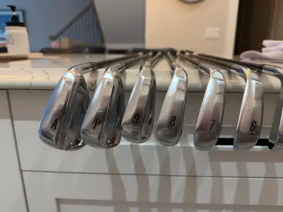 Srixon ZXiR HL Irons (5-AW), View more