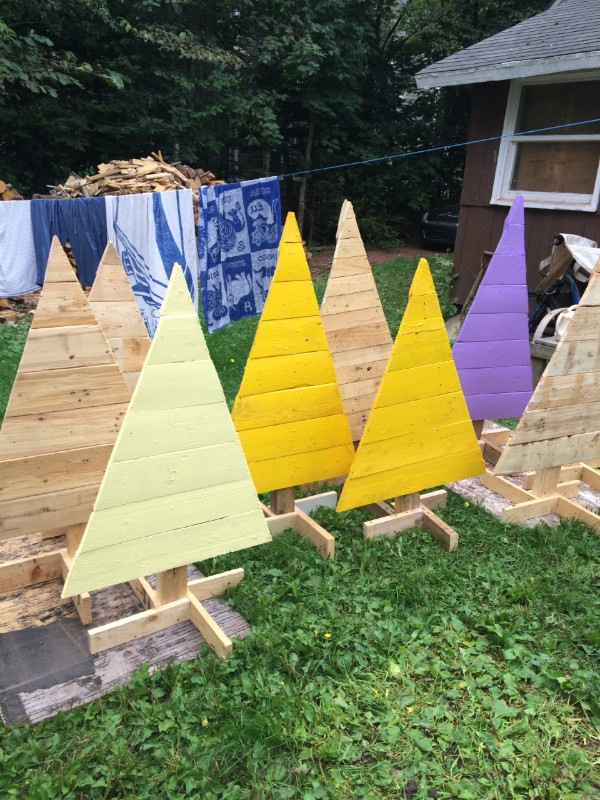 4 ft High Trees for your yard Arts & Collectibles Summerside Kijiji