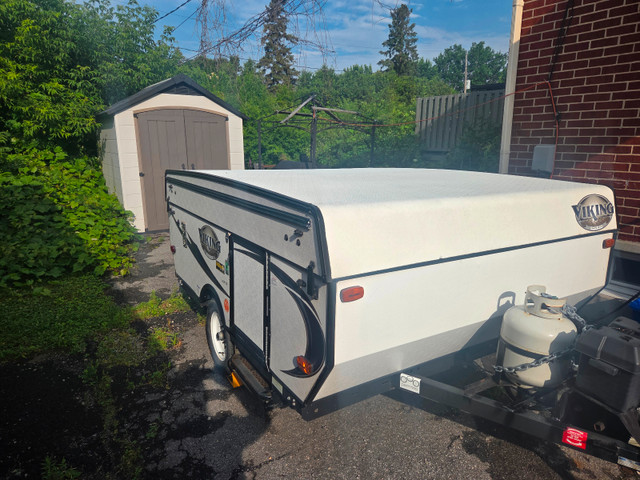 8 Foot Camping Trailer in Travel Trailers & Campers in Ottawa