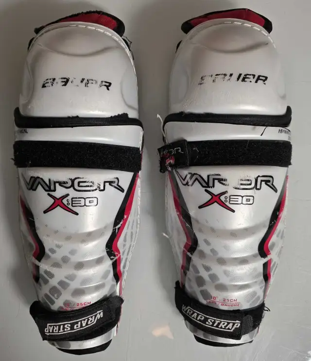 Bauer Vapor Hockey Shin Pads Youth in Hockey in Edmonton - Image 2