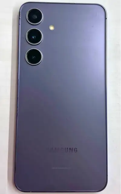 Samsung Galaxy S24, View more
