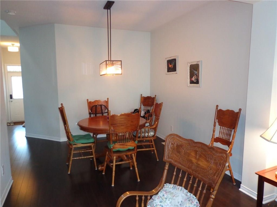 Beautiful Kanata Lakes 3 BRs townhouse for rent, Avail: Dec. 1st 3