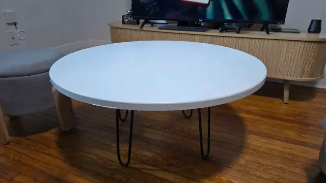 Coffee table62864363267202121