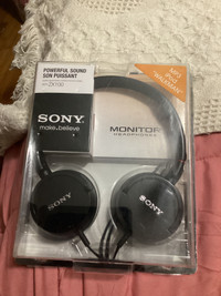Sony wired Headphones 