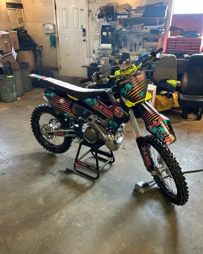 2024 tc 250 efi. Bikes electric start has 1.9 hours on it thought I’d get back into bikes but prefer...