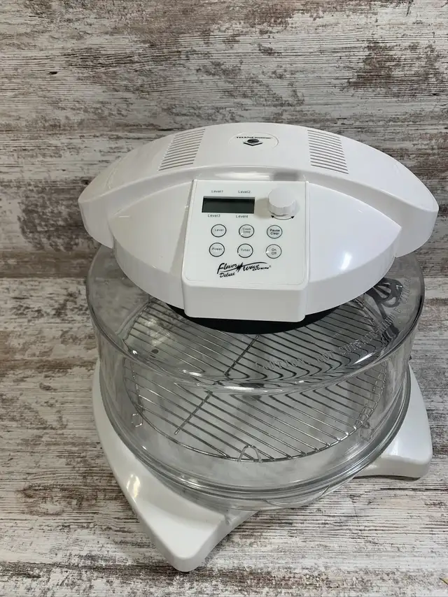 Thane Flavor Wave Deluxe Oven Convection Cooker in Microwaves & Cookers in Oakville / Halton Region - Image 4
