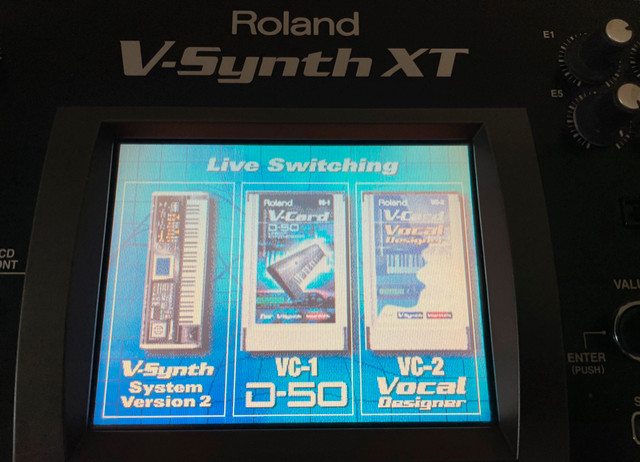 Roland V-Synth XT in Pianos & Keyboards in Winnipeg - Image 3