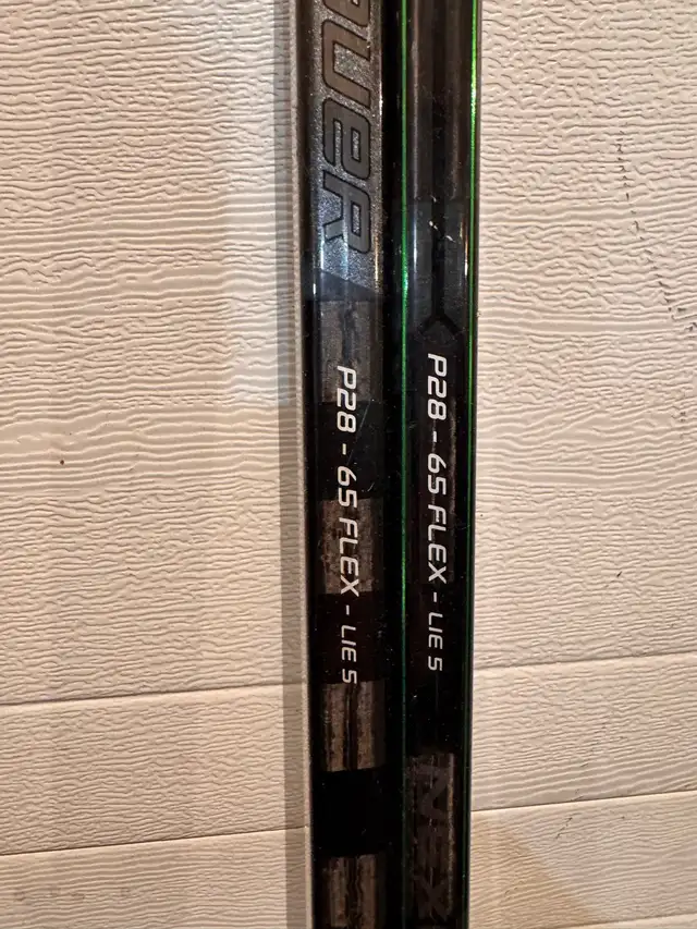 Intermediate Hockey Sticks in Hockey in Windsor Region - Image 3