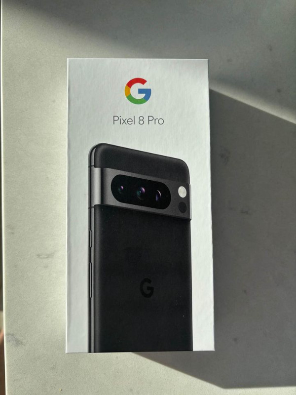 Google Pixel Pro, Obsidian, 512 GB (Unlocked) in Cell Phones in City of Toronto