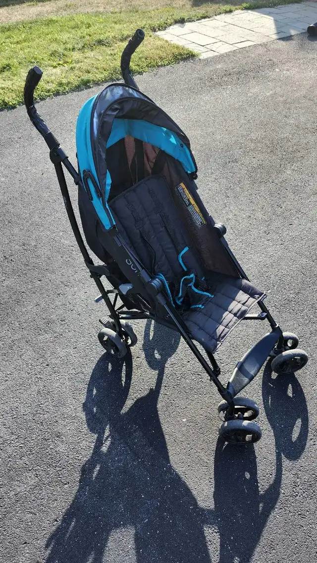 Stroller in Strollers, Carriers & Car Seats in Ottawa - Image 4