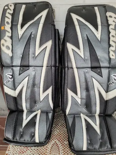 HIGH END GOALIE AND EQUIPMENT, View more