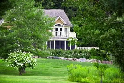 VACATION IN LUXURY AT THE MUSKOKAN ON LAKE JOSEPH RESORT, View more