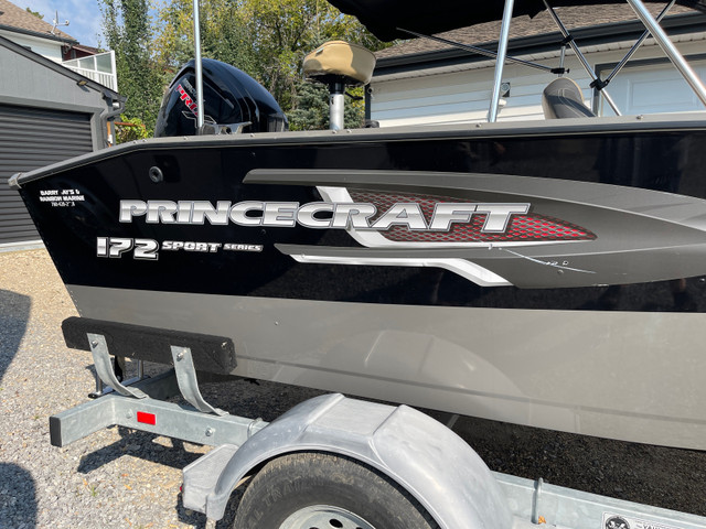 2016 Princecraft 172 boat in Powerboats & Motorboats in Red Deer - Image 2