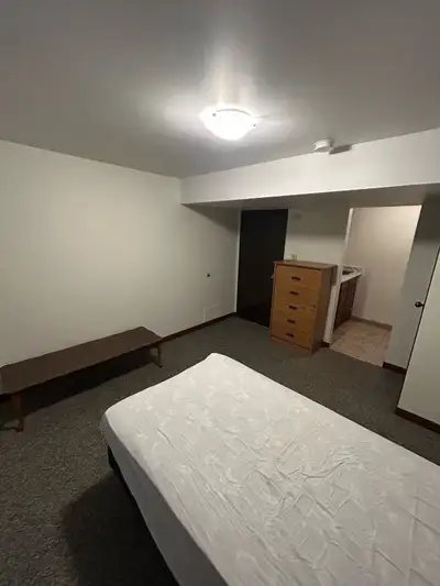 Downtown Brampton - Room for Rent, View more