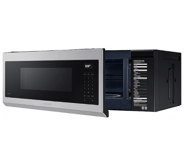 Samsung Over the Range Microwave, 1.1 cu. ft. Capacity, 550 CFM, in Microwaves & Cookers in Kitchener / Waterloo