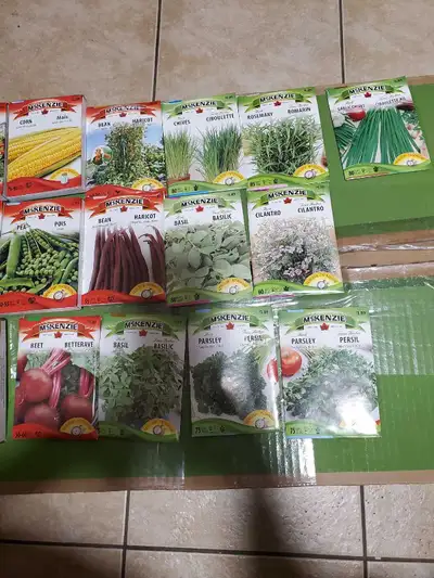 Parsley/ chives/cilantro/rosemary/basil/beans/beet/corn/pea seeds $1 per pack Retail $1.89- $2.39 Le...