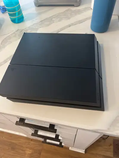 Sony PS4 Pro, View more