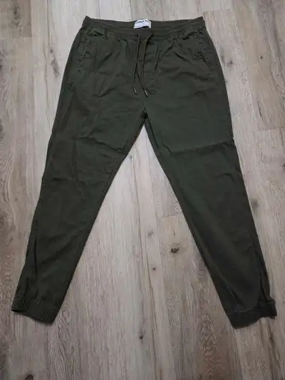 Urban Man Dark Green Joggers (Brand New), View more