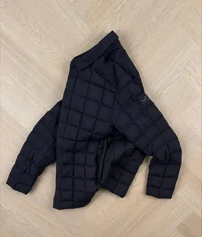 Size medium (men) Arc’teryx rico Winter jacket Pick up st vital area