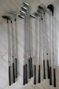 Assortiment de bâtons de golf vintage R.H. Vintage golf clubs