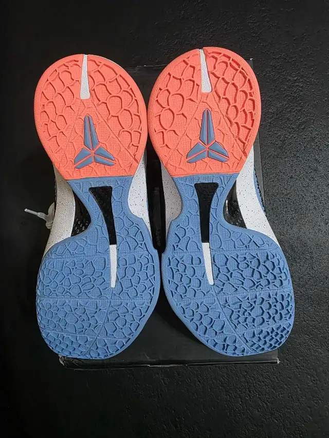 Kobe 6 Ja Morant PE size 8 in Men's Shoes in Mississauga / Peel Region - Image 7