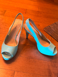 Call it Spring ladies size 8 in teal green high heels
