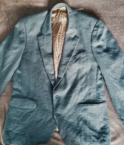 MEN'S LARGE SIZE 44 WOOL BLEND BLAZER, View more