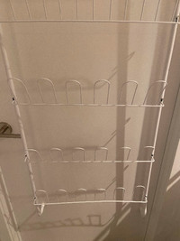 Door hanging shoe rack