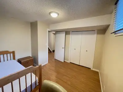 Very clean and bright furnished basement bedrooms for rent in Beddington NW, new windows, new kitche...