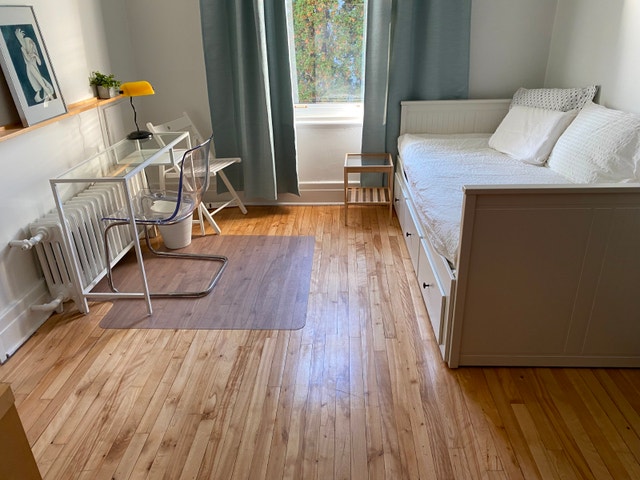 Chambre à louer Rosemont - La Petite-Patrie-825$ — photo 1