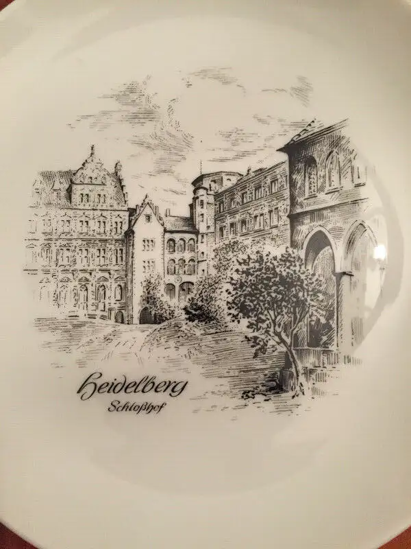Heidelberg Germany AK Kaiser Schloss Collector Plate in Arts & Collectibles in City of Toronto - Image 6