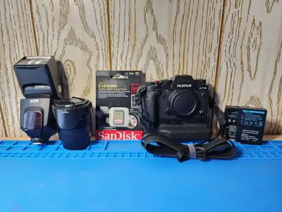 Fujifilm X-T2 + 18-55 LENS KIT, View more