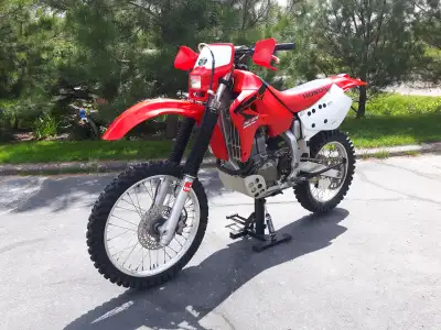Please read before responding. Im selling a 2007 Honda XR650R that I have owned for many years. this...