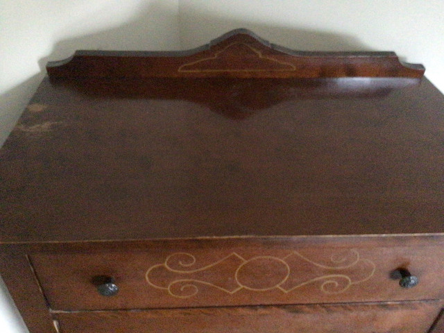 Bureau antique dans Commodes et armoires  à Longueuil/Rive Sud - Image 2