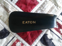 EATONS shoe horn