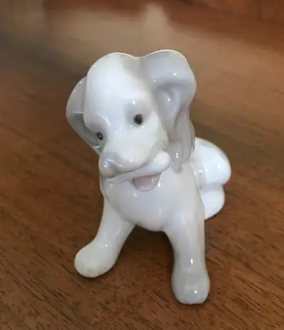 TANG  Pre Lladro Porcelain Puppy Figurine Made in Spain, View more