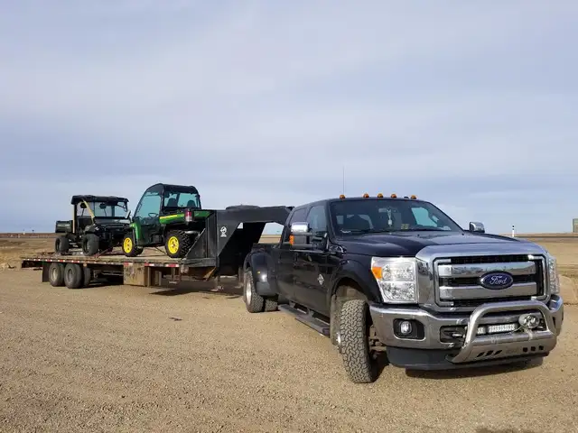 Low Rates on RV Hauling, Hotshot and Delivery, Call 780-221-861
