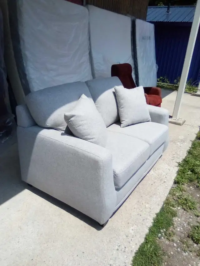 new grey loveseat in Couches & Futons in Norfolk County - Image 3