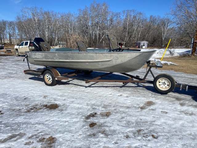 Fishing boat in Powerboats & Motorboats in Prince Albert - Image 2