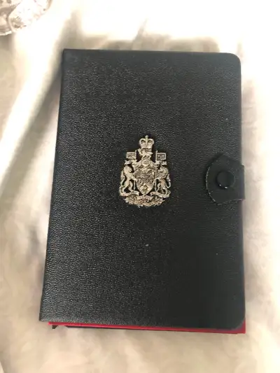 Royal mint coin set. Binder has separated from sleeve.