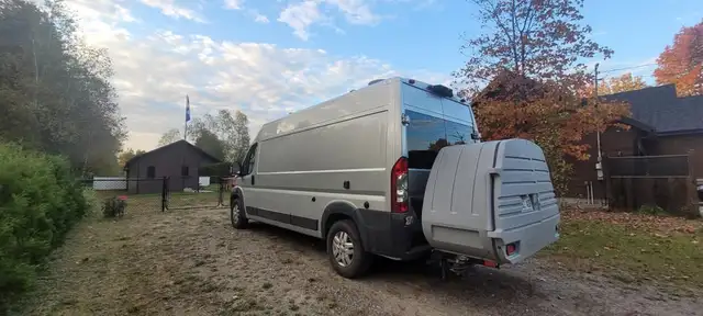 Class B Promaster 2018 vr motorisé in RVs & Motorhomes in Shawinigan - Image 4