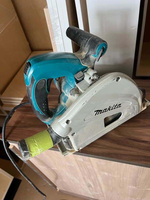 makita plung/track saw  in Power Tools in Barrie - Image 2