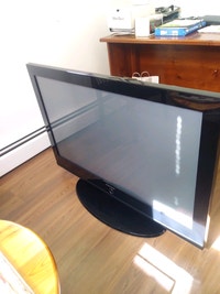 42 inch Samsung plasma TV